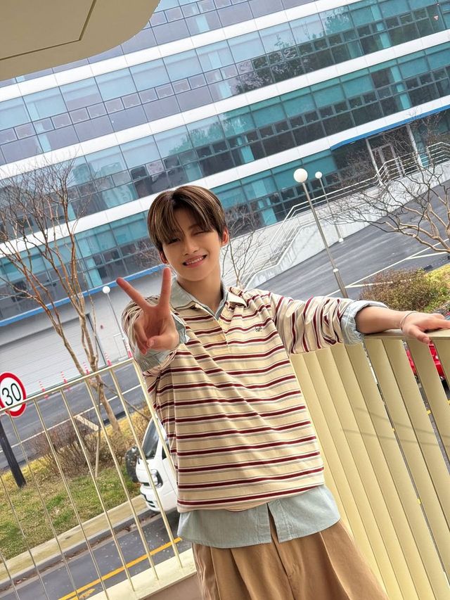 /사진=투어스 인스타그램