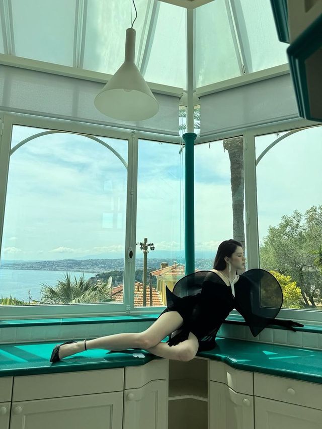 /사진=한소희 인스타그램