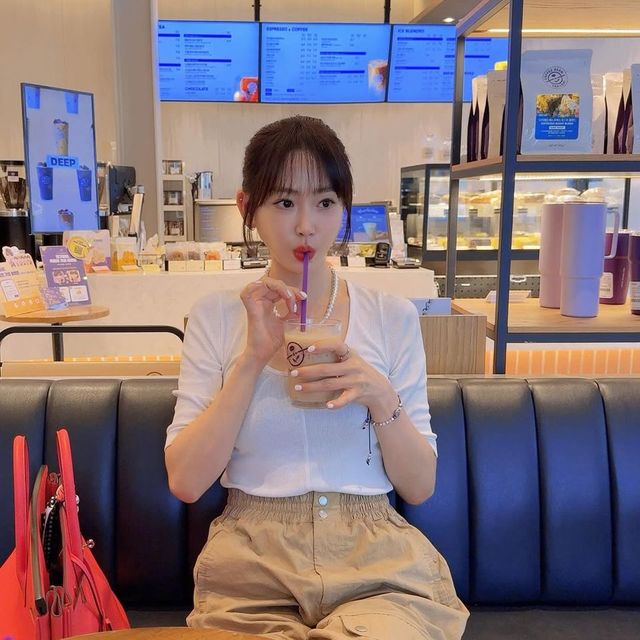 /사진=강예원 인스타그램