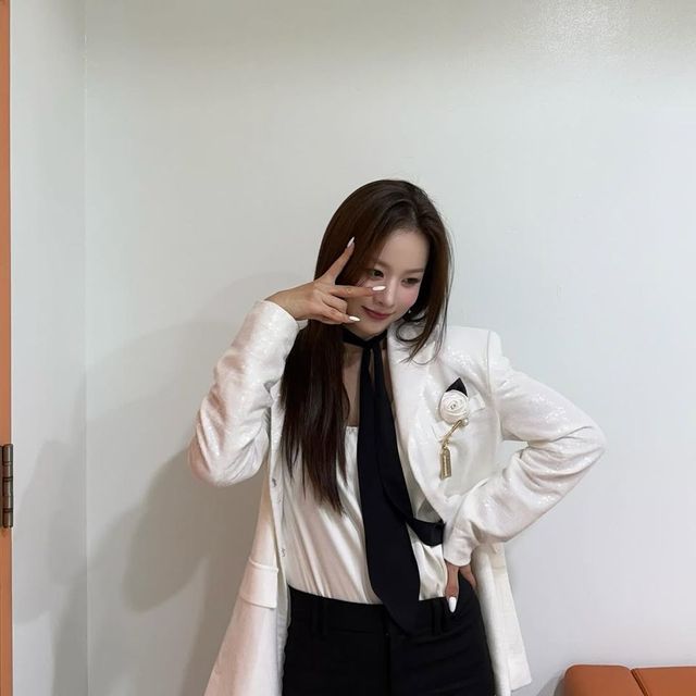 /사진=솔지 인스타그램