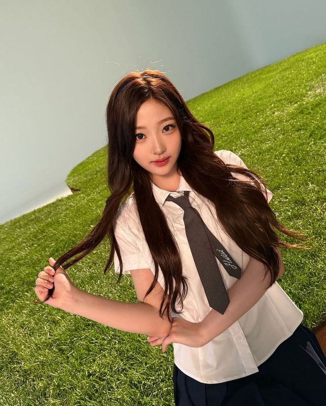 /사진=하츠투하츠 인스타그램