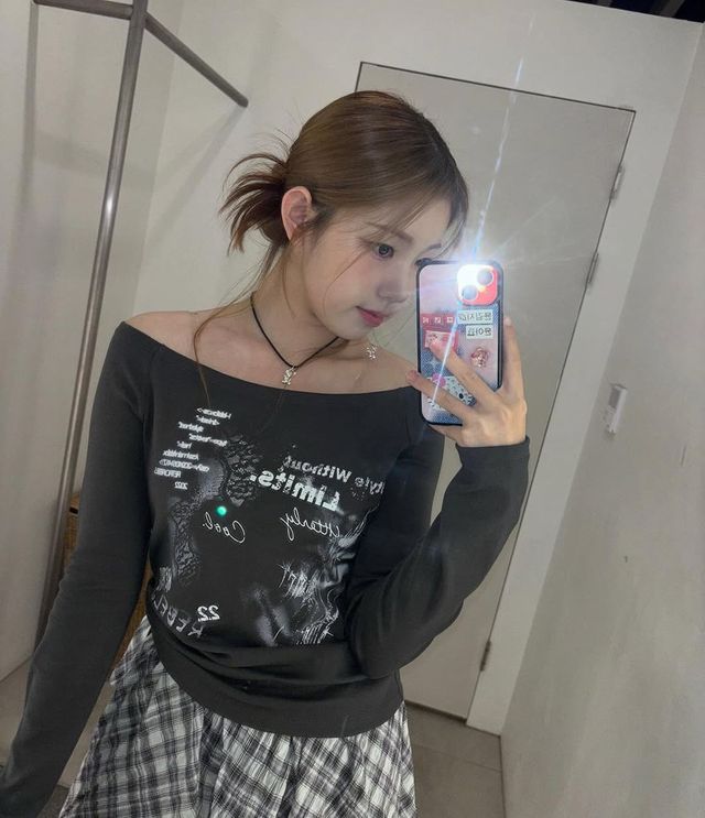 /사진=유니스 인스타그램