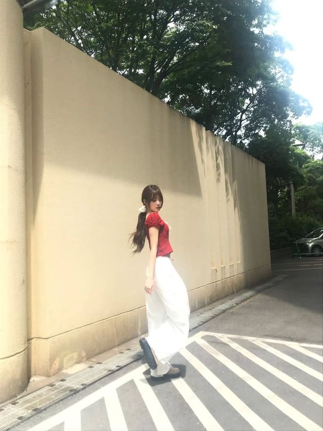 /사진=르세라핌 홍은채 인스타그램