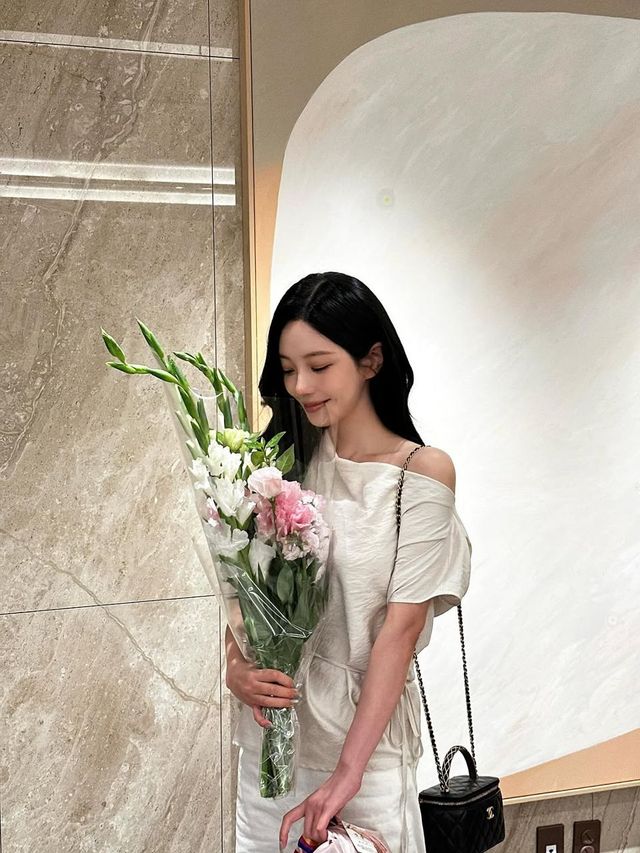 /사진=윤하정 인스타그램