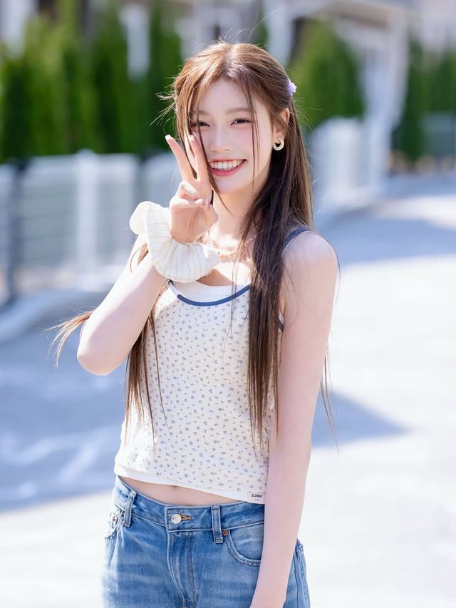 /사진=이즈나 인스타그램