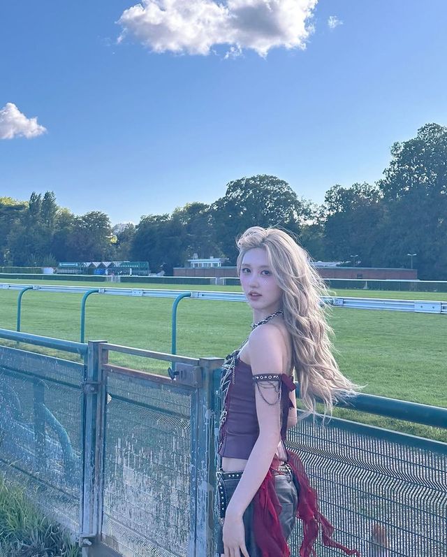 /사진=아이브 가을 인스타그램