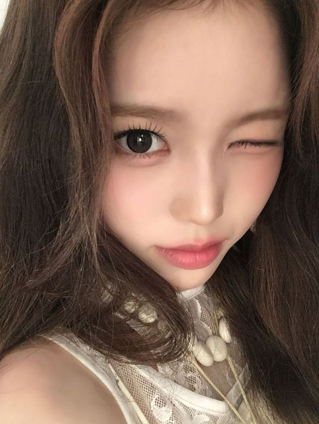 /사진=이즈나 인스타그램