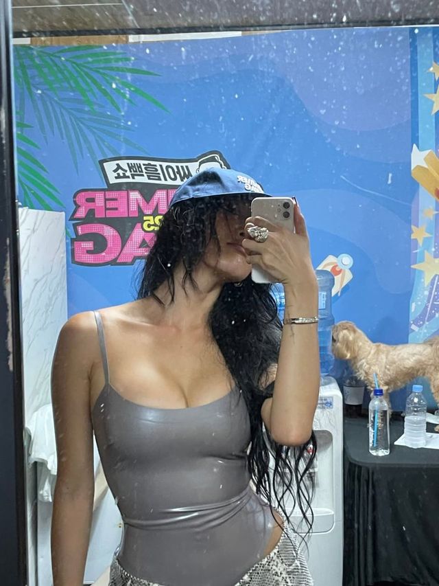 /사진=화사 인스타그램