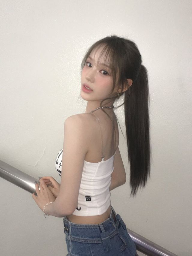/사진=이즈나 인스타그램