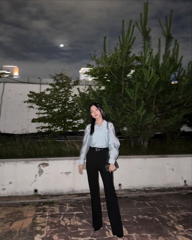 /사진=가수 흰 인스타그램