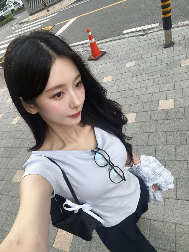 /사진=김효진 인스타그램