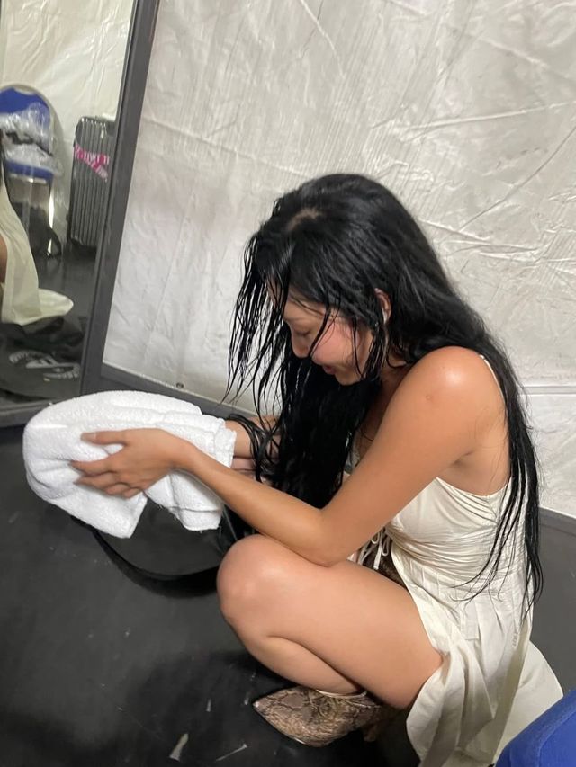 /사진=화사 인스타그램