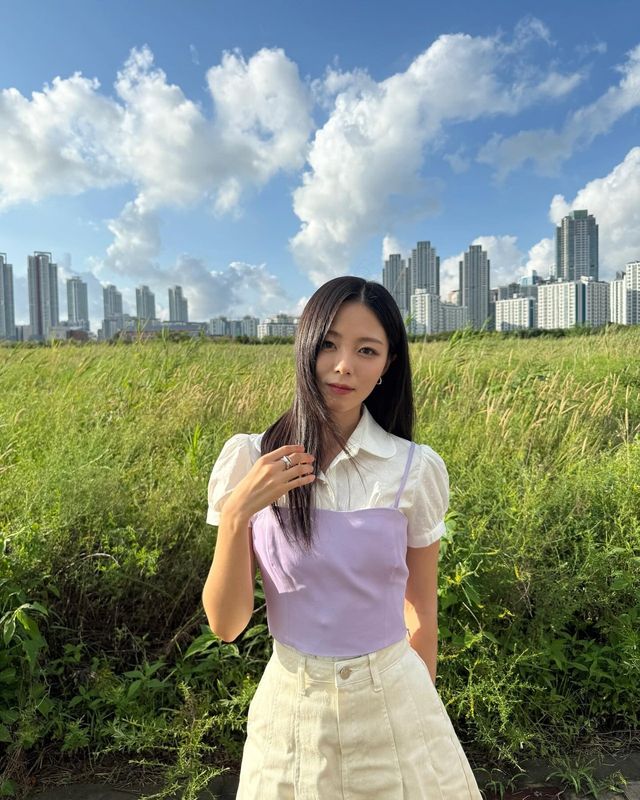 /사진=가수 흰 인스타그램