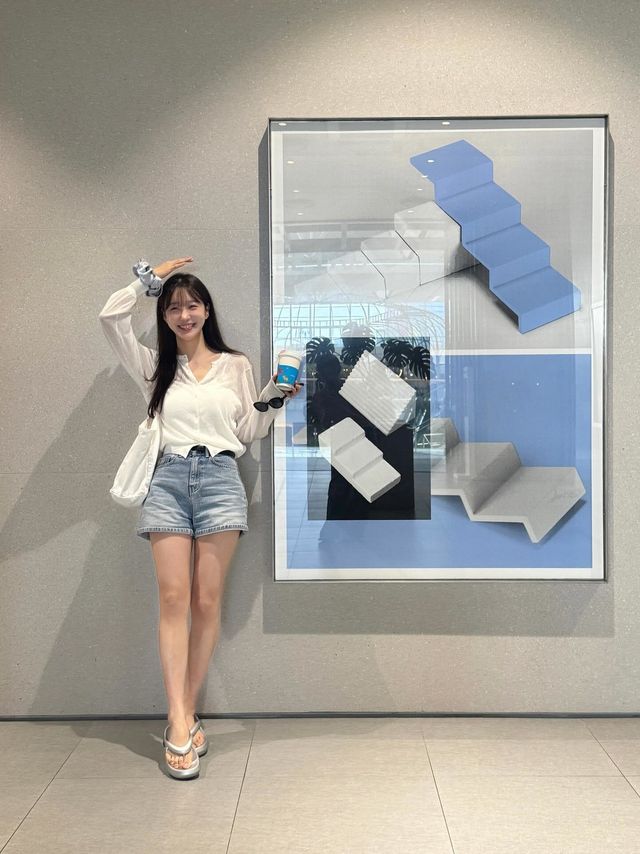 /사진=김윤희 아나운서 인스타그램