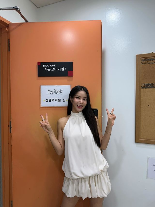 /사진=솔라 인스타그램