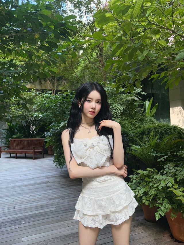 /사진=스테이씨 시은 인스타그램