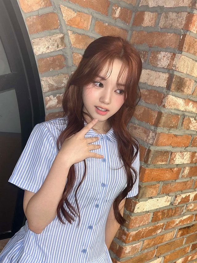 /사진=유니스 인스타그램