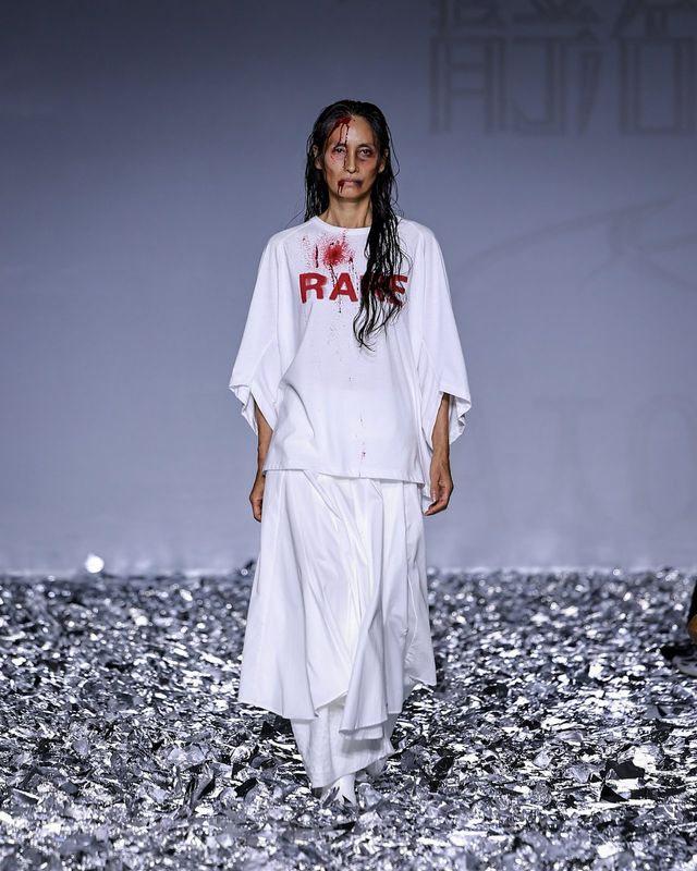 /사진=아조바이아조