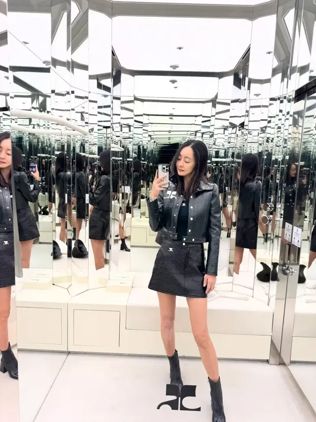 #크롭자켓 #각선미 | "여기가 피팅룸이야?" 클럽 무드를 즐기는 패셔니스타의 여유 /사진=서효림 인스타그램