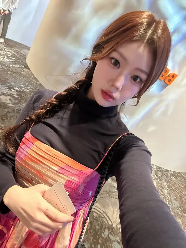 반전 레이어드 | 청순함을 벗고 세련된 도시미를 장착한 조민지 /사진=조민지 인스타그램