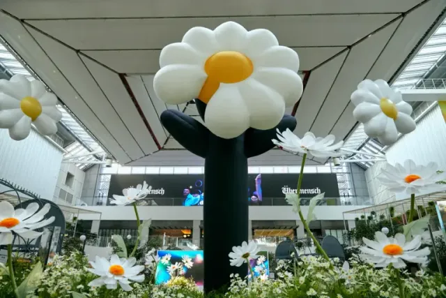 /사진=G-DRAGON, 미디어 전시 