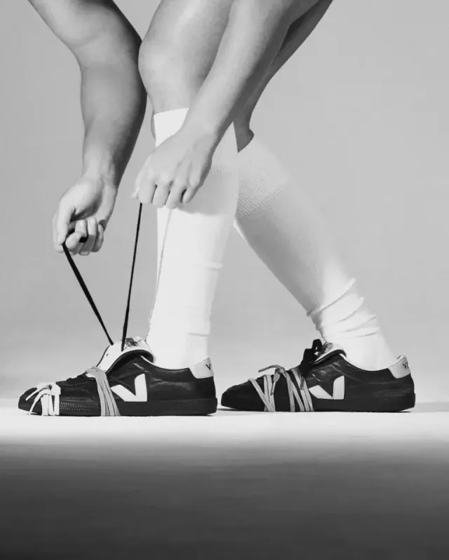 /사진=베자, 마리아노 협업 스니커즈 