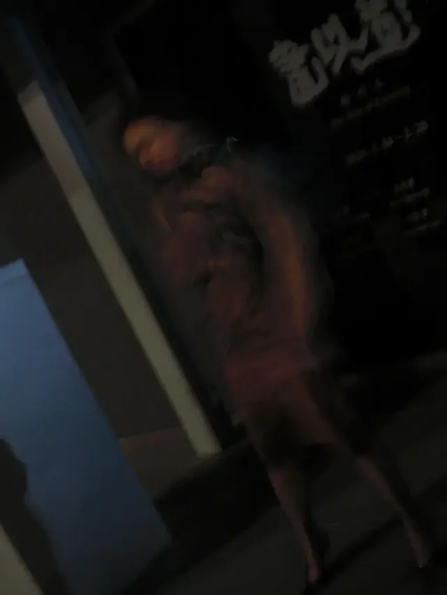 나이트 스트릿 룩 | 뉴욕의 밤거리를 배경으로 완성한 감각적인 실루엣 /사진=김도연 인스타그램