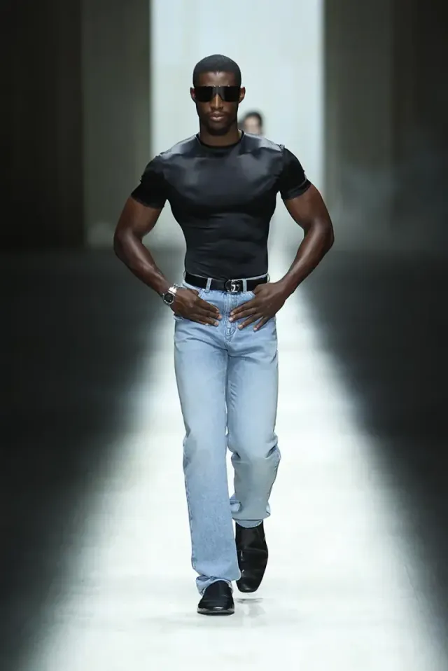 /사진=구찌, 뎀나 첫 컬렉션 