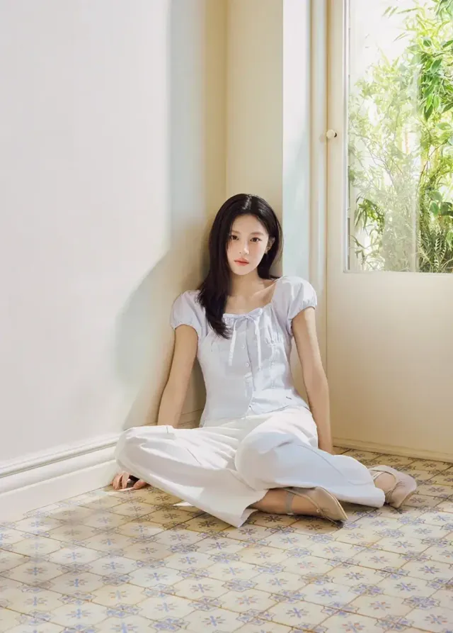 /사진=고윤정·강민 화보로 미리 보는 2026 봄여름 패션 키워드