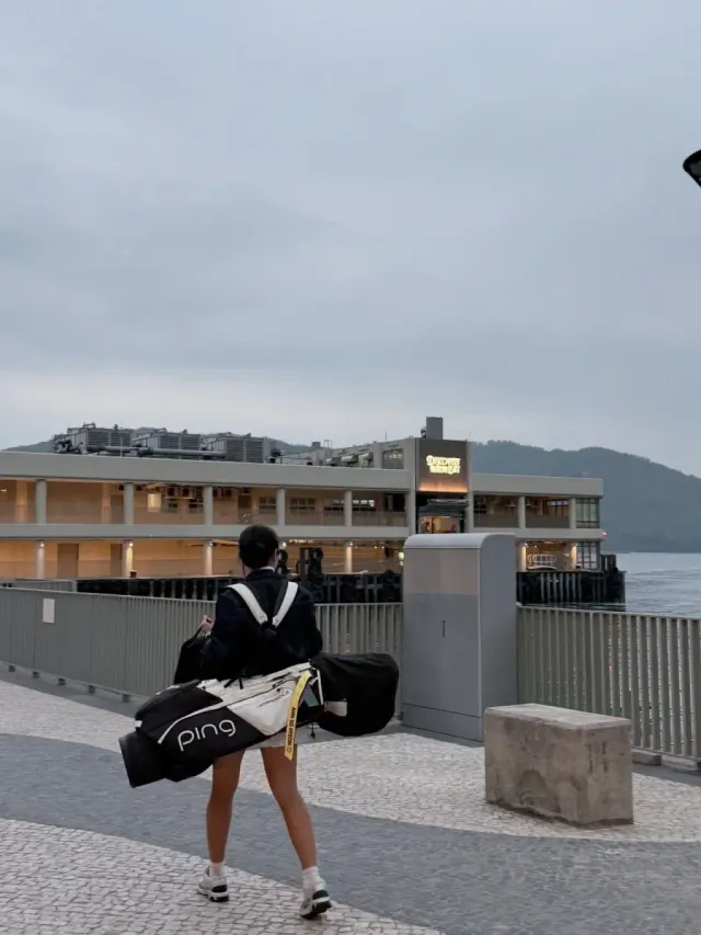 골프 가방 | PING 로고가 돋보이는 스탠드 백 /사진=프로골퍼 안소현 인스타그램