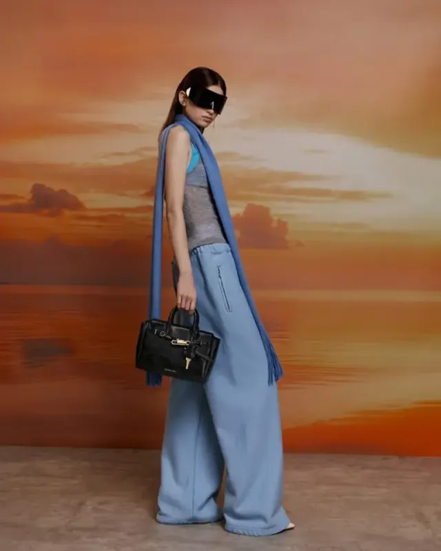 /사진=찰스앤키스, 새 