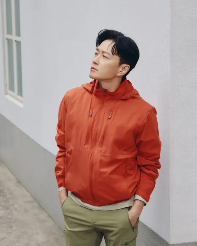 /사진=마운티아, 26SS ‘감성 컴포트 웨어’ 봄 화보 공개