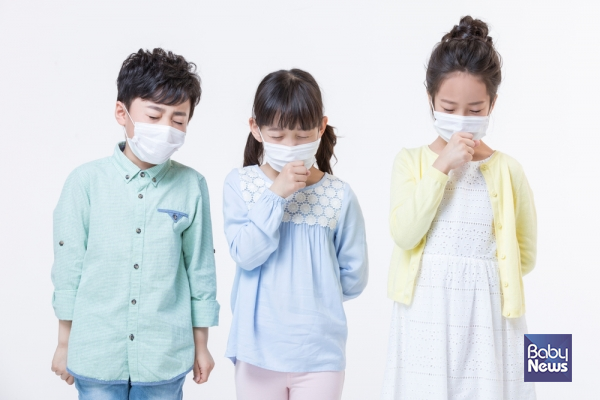 경기도는 올해 6월 18일 기준 백일해 환자가 576명으로 최근 10년 총 환자 401명보다 많다며, 백신 접종과 마스크 착용 등 주의를 당부했다. ⓒ베이비뉴스&nbsp;