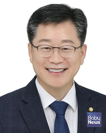 국회 기후에너지환경노동위원회 안호영 위원장(더불어민주당). ⓒ안호영 의원실