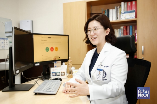 ▲강동경희대학교병원 정신건강의학과 홍민하 교수. ⓒ강동경희대학교병원