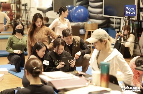 김우성 맘스바디케어 대표가 임산부 운동처방사 과정에서 교육을 진행하고 있는 모습. ⓒ맘스바디케어