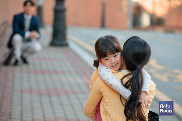 아이를 중심에 놓고 현장의 목소리에 귀 기울이며, 필요한 변화를 끊임없이 묻고 기록하는 언론이 되겠습니다. ⓒ베이비뉴스