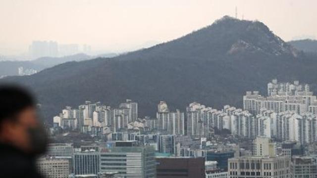 주인 없는 아파트 늘었다… 10명 중 4명 기존 주택 안 팔려서