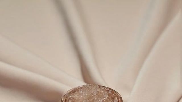 고현정의 뷰티 철학 담은 코이koy, 플로우 리프팅 랩핑크림 ‘카톡 선물하기’ 공식 입점