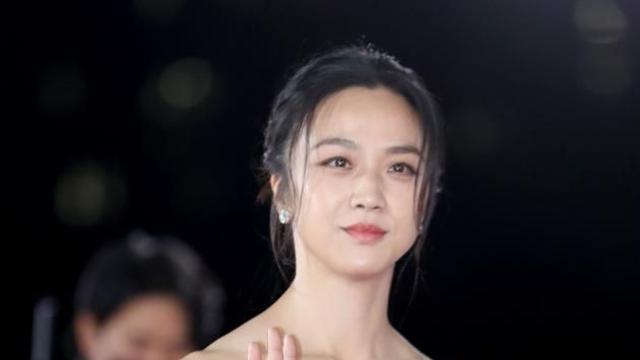 탕웨이 시상식 불참에…다시 불거진 불화·별거설 ♥김태용 갑자기 제가 나타나 죄송