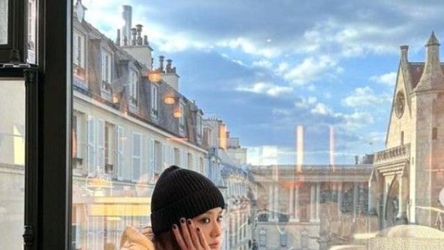 블랙핑크 지수 맞아 가죽자켓스모키 톰보이 매력 폭발