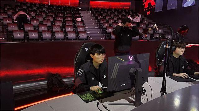 LCK KT롤스터, 한화생명 제압…단독 4위 달성