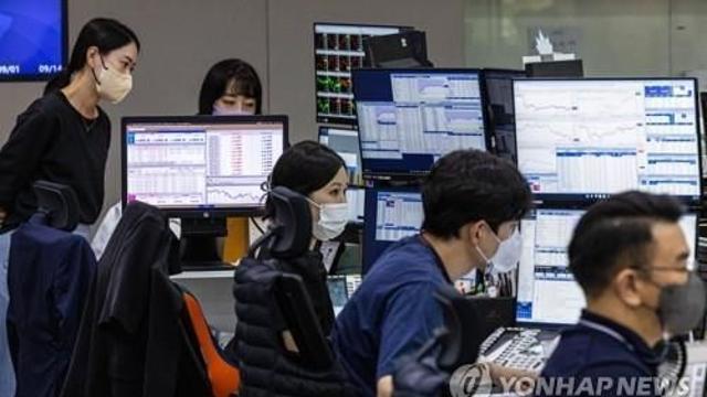 코스피, 소폭 상승해 2,440대 마감…코스닥 1.25 상승종합