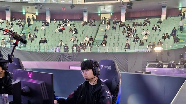 2023 LCK 스프링 PO KT, 단단한 기인 사이온 앞세워 1세트 승리