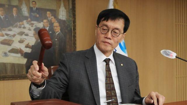 4월 한은 금통위, 기준금리 3.5 유지 연속 동결…경기·금융불안 대응 중점