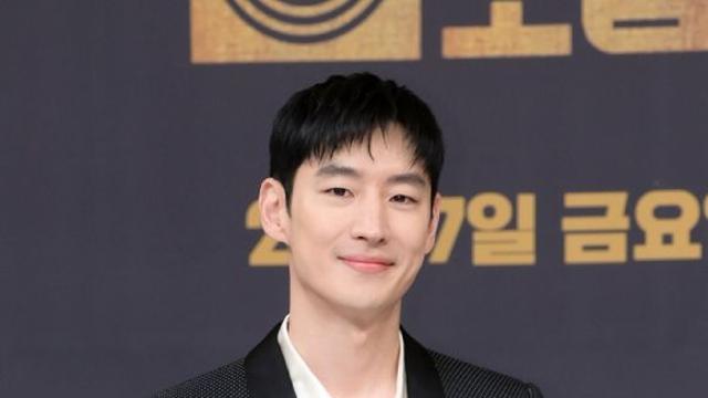 이제훈, 모범택시 시즌3 기약 다시 만날 그날까지, 웃으며 만나요