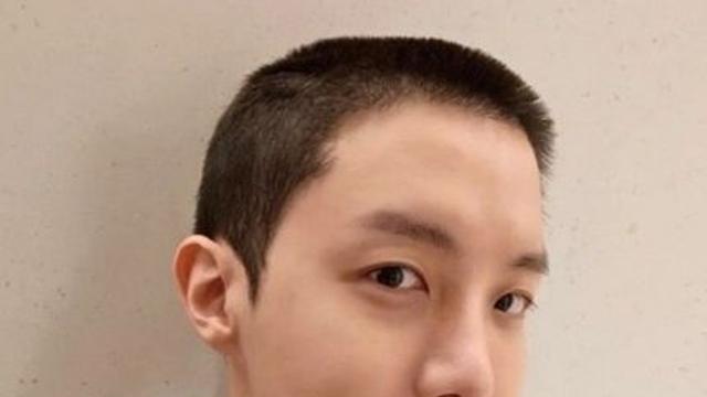 제이홉, 오늘18일 입대 앞두고 까까머리 공개…방탄소년단 멤버 중 진에 이어 두번째 입대