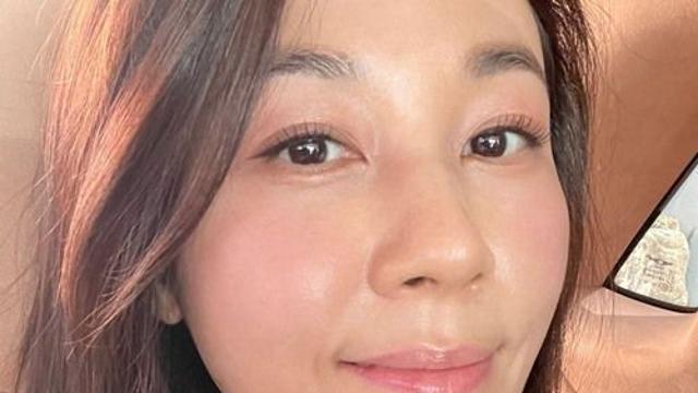 김하늘, 46세 나이 잊은 초근접 셀카 공개…굴욕 없는 미모 눈길