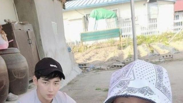 한영♥박군, 세컨하우스서 농사 짓다 결혼기념일 축하 쭉 행복하자 달달
