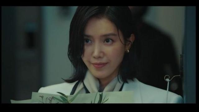 패밀리 채정안, 국정원vs킬러…변화무쌍 반전 캐릭터